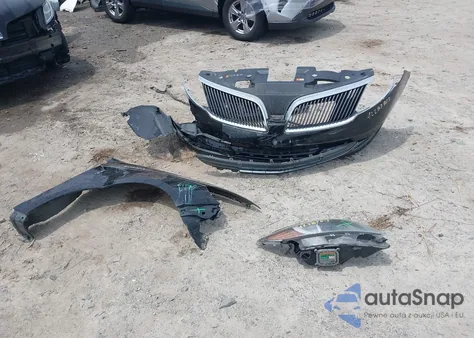 2013 Lincoln Mks from USA, damaged, VIN 1LNHL9DK9DG601152